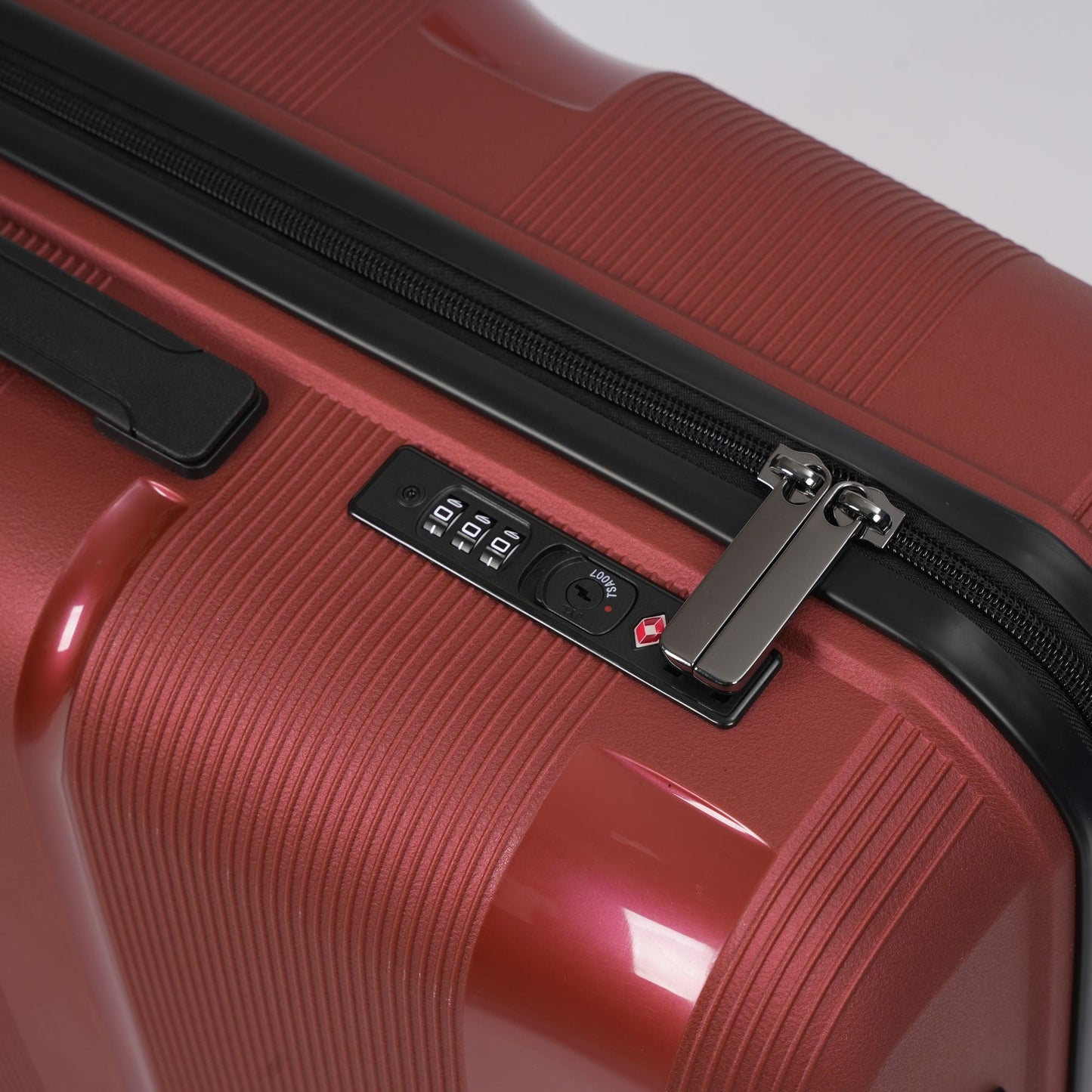 20-inch Red Carry-On Hardcase Roller Luggage with 360° Wheels